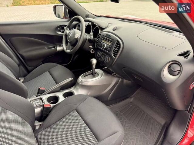 Червоний Ніссан Жук, об'ємом двигуна 1.6 л та пробігом 45 тис. км за 14500 $, фото 22 на Automoto.ua