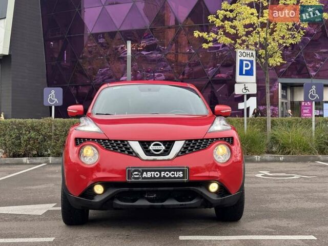 Красный Ниссан Жук, объемом двигателя 1.6 л и пробегом 81 тыс. км за 13290 $, фото 2 на Automoto.ua