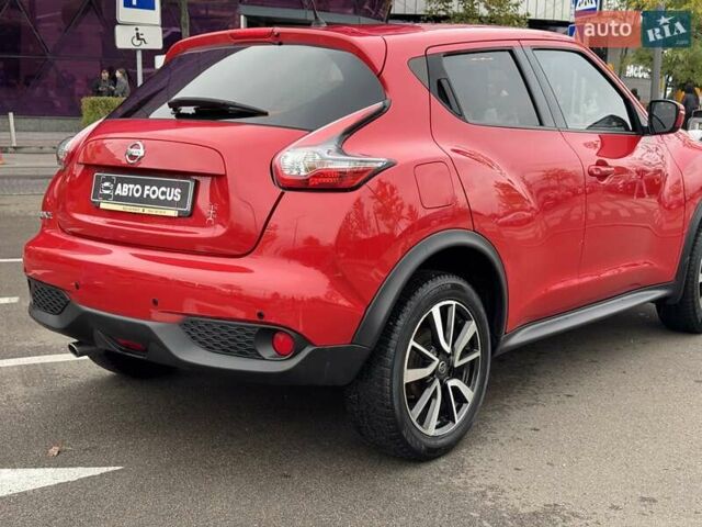 Красный Ниссан Жук, объемом двигателя 1.6 л и пробегом 81 тыс. км за 13290 $, фото 7 на Automoto.ua