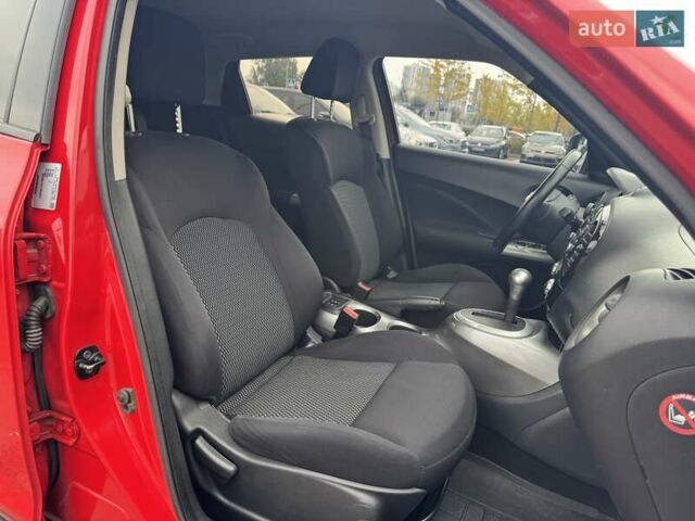 Красный Ниссан Жук, объемом двигателя 1.6 л и пробегом 81 тыс. км за 13290 $, фото 11 на Automoto.ua