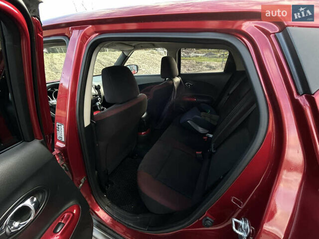 Красный Ниссан Жук, объемом двигателя 1.62 л и пробегом 87 тыс. км за 14500 $, фото 10 на Automoto.ua