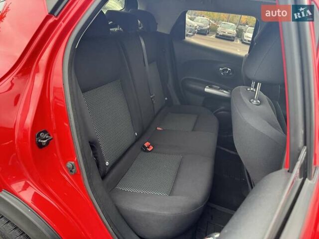 Красный Ниссан Жук, объемом двигателя 1.6 л и пробегом 81 тыс. км за 13290 $, фото 10 на Automoto.ua