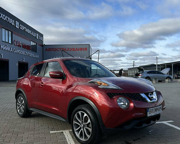 Красный Ниссан Жук, объемом двигателя 1.62 л и пробегом 87 тыс. км за 14500 $, фото 7 на Automoto.ua