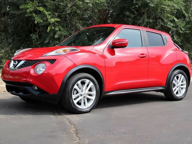 Красный Ниссан Жук, объемом двигателя 1.6 л и пробегом 78 тыс. км за 6000 $, фото 2 на Automoto.ua