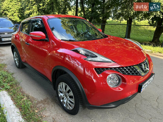 Красный Ниссан Жук, объемом двигателя 1.6 л и пробегом 123 тыс. км за 12900 $, фото 5 на Automoto.ua