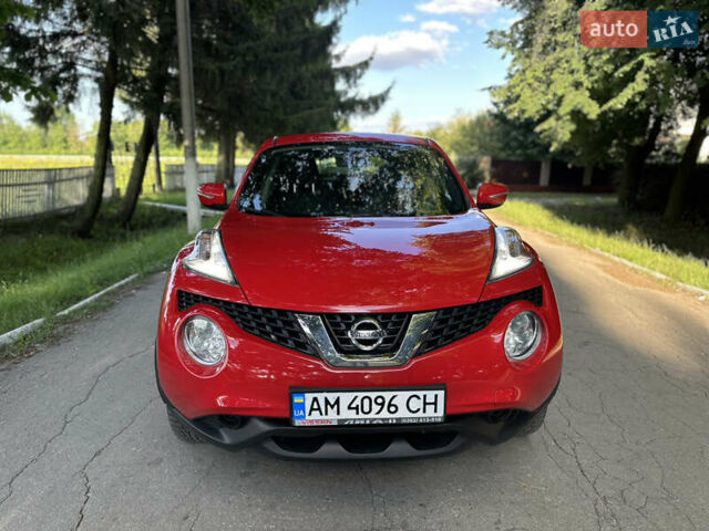 Красный Ниссан Жук, объемом двигателя 1.6 л и пробегом 123 тыс. км за 12900 $, фото 1 на Automoto.ua