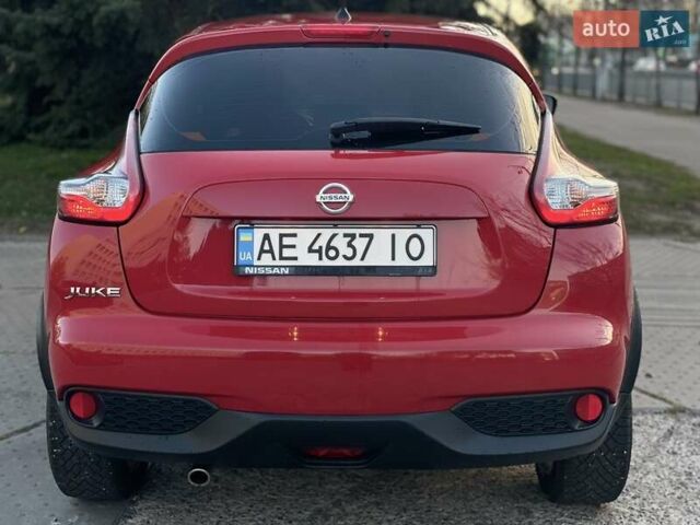 Красный Ниссан Жук, объемом двигателя 1.6 л и пробегом 135 тыс. км за 13900 $, фото 4 на Automoto.ua