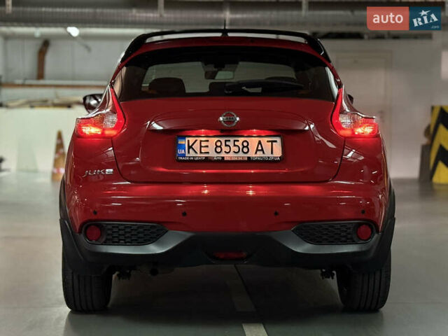 Красный Ниссан Жук, объемом двигателя 1.6 л и пробегом 82 тыс. км за 16500 $, фото 3 на Automoto.ua