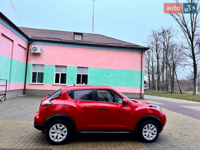 Красный Ниссан Жук, объемом двигателя 1.6 л и пробегом 83 тыс. км за 12850 $, фото 6 на Automoto.ua