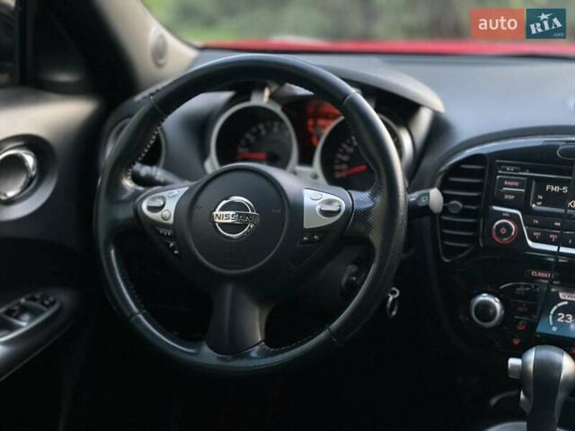Красный Ниссан Жук, объемом двигателя 1.6 л и пробегом 135 тыс. км за 13900 $, фото 13 на Automoto.ua