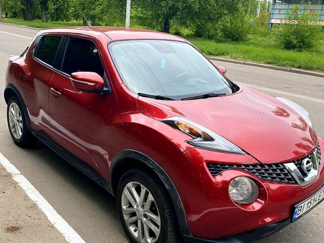 Красный Ниссан Жук, объемом двигателя 1.6 л и пробегом 110 тыс. км за 12700 $, фото 2 на Automoto.ua