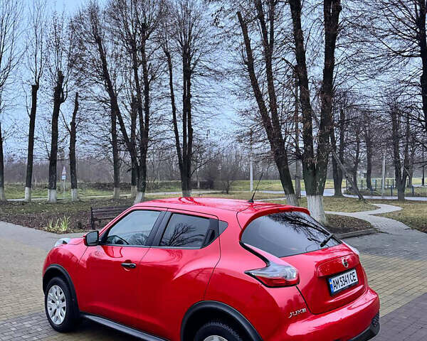 Красный Ниссан Жук, объемом двигателя 1.6 л и пробегом 83 тыс. км за 12850 $, фото 22 на Automoto.ua