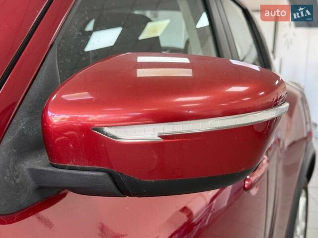 Красный Ниссан Жук, объемом двигателя 1.6 л и пробегом 184 тыс. км за 9490 $, фото 14 на Automoto.ua