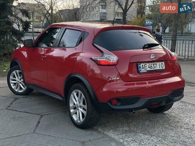 Красный Ниссан Жук, объемом двигателя 1.6 л и пробегом 135 тыс. км за 13900 $, фото 5 на Automoto.ua