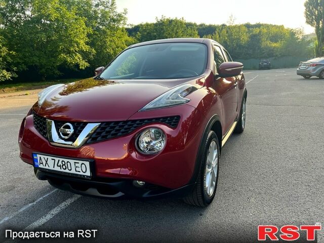 Красный Ниссан Жук, объемом двигателя 1.6 л и пробегом 82 тыс. км за 12999 $, фото 3 на Automoto.ua