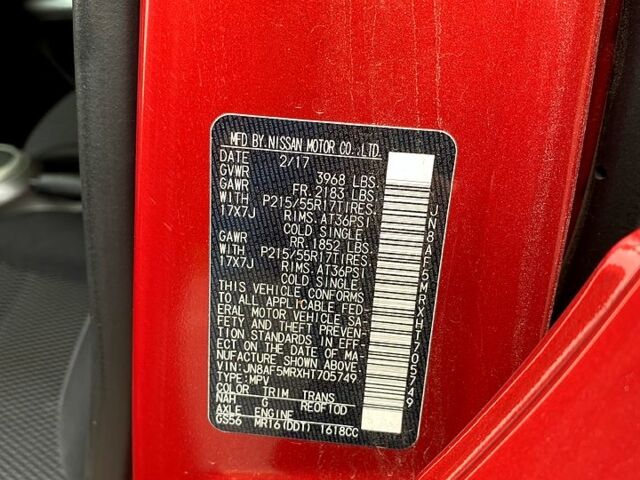 Красный Ниссан Жук, объемом двигателя 1.6 л и пробегом 110 тыс. км за 12700 $, фото 4 на Automoto.ua