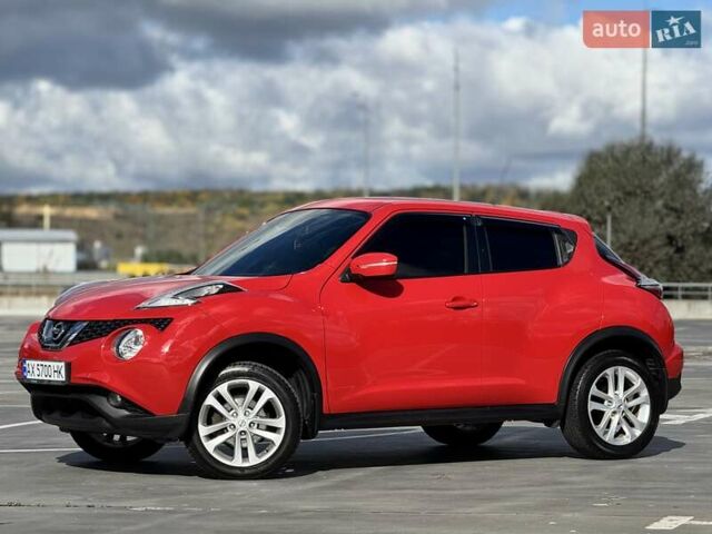 Красный Ниссан Жук, объемом двигателя 1.6 л и пробегом 71 тыс. км за 14500 $, фото 5 на Automoto.ua