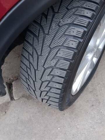 Красный Ниссан Жук, объемом двигателя 1.6 л и пробегом 87 тыс. км за 13850 $, фото 3 на Automoto.ua