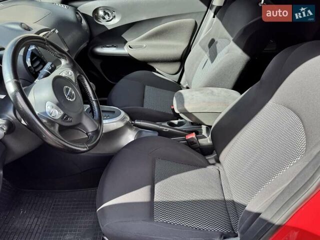 Красный Ниссан Жук, объемом двигателя 1.6 л и пробегом 71 тыс. км за 14700 $, фото 30 на Automoto.ua