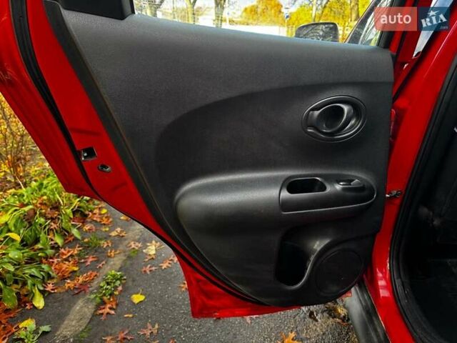 Червоний Ніссан Жук, об'ємом двигуна 1.6 л та пробігом 124 тис. км за 13490 $, фото 16 на Automoto.ua