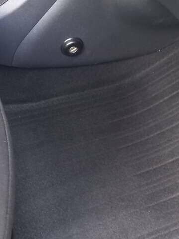 Червоний Ніссан Жук, об'ємом двигуна 1.6 л та пробігом 87 тис. км за 13499 $, фото 4 на Automoto.ua