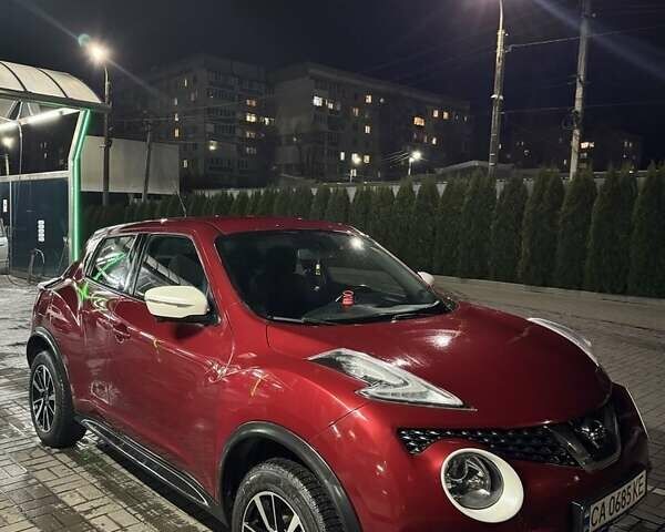 Красный Ниссан Жук, объемом двигателя 1.6 л и пробегом 114 тыс. км за 14000 $, фото 3 на Automoto.ua