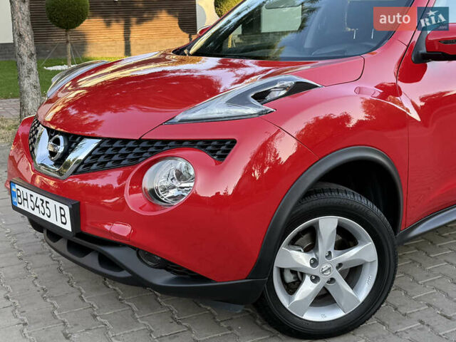 Красный Ниссан Жук, объемом двигателя 1.6 л и пробегом 48 тыс. км за 14900 $, фото 9 на Automoto.ua