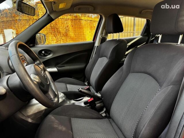 Красный Ниссан Жук, объемом двигателя 1.6 л и пробегом 124 тыс. км за 13490 $, фото 16 на Automoto.ua