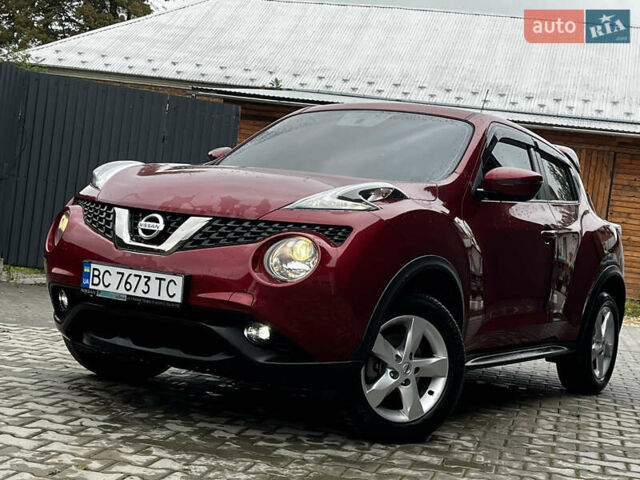 Красный Ниссан Жук, объемом двигателя 1.6 л и пробегом 21 тыс. км за 16299 $, фото 15 на Automoto.ua