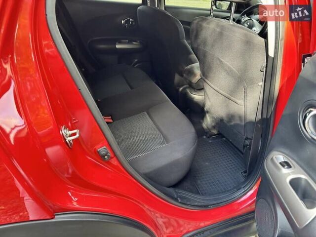 Красный Ниссан Жук, объемом двигателя 1.6 л и пробегом 71 тыс. км за 14450 $, фото 39 на Automoto.ua