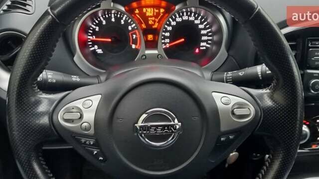 Червоний Ніссан Жук, об'ємом двигуна 1.6 л та пробігом 87 тис. км за 13499 $, фото 31 на Automoto.ua