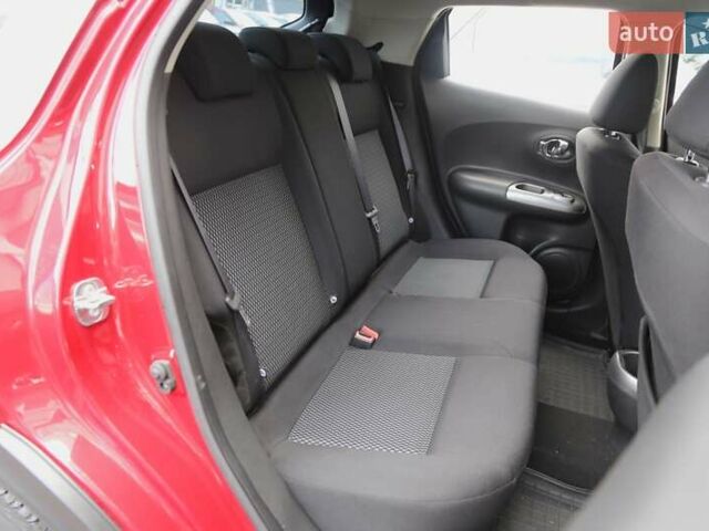 Красный Ниссан Жук, объемом двигателя 1.6 л и пробегом 117 тыс. км за 14900 $, фото 9 на Automoto.ua