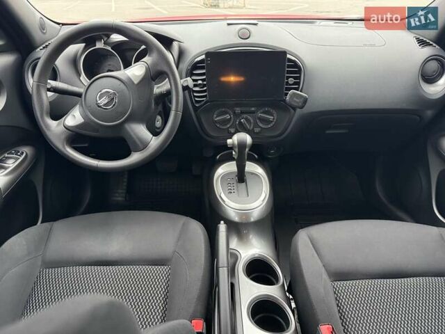 Красный Ниссан Жук, объемом двигателя 1.6 л и пробегом 40 тыс. км за 14700 $, фото 9 на Automoto.ua