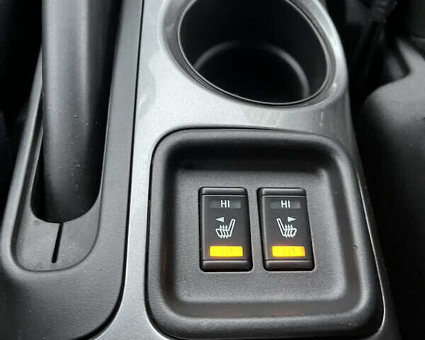 Красный Ниссан Жук, объемом двигателя 1.6 л и пробегом 76 тыс. км за 13399 $, фото 32 на Automoto.ua