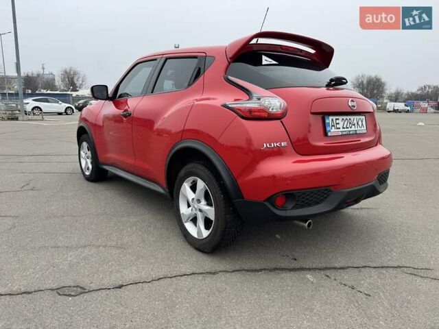 Красный Ниссан Жук, объемом двигателя 1.6 л и пробегом 40 тыс. км за 14700 $, фото 7 на Automoto.ua