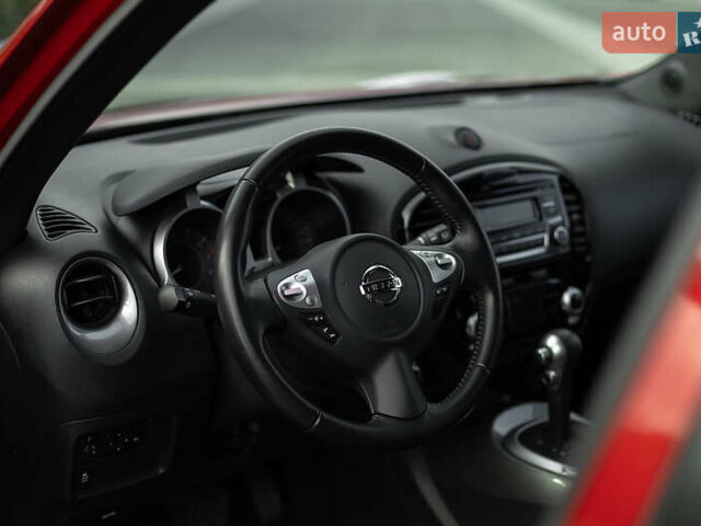 Червоний Ніссан Жук, об'ємом двигуна 1.6 л та пробігом 52 тис. км за 14400 $, фото 8 на Automoto.ua