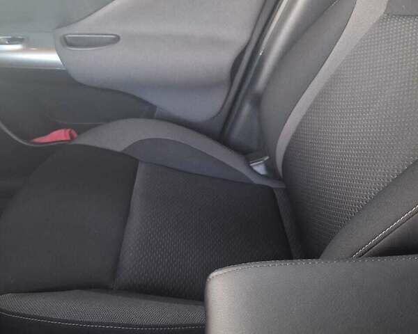 Красный Ниссан Жук, объемом двигателя 1.6 л и пробегом 28 тыс. км за 16908 $, фото 2 на Automoto.ua