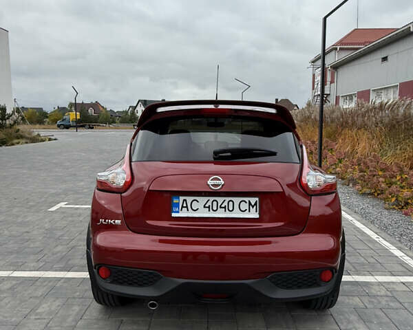 Червоний Ніссан Жук, об'ємом двигуна 1.6 л та пробігом 55 тис. км за 15000 $, фото 6 на Automoto.ua