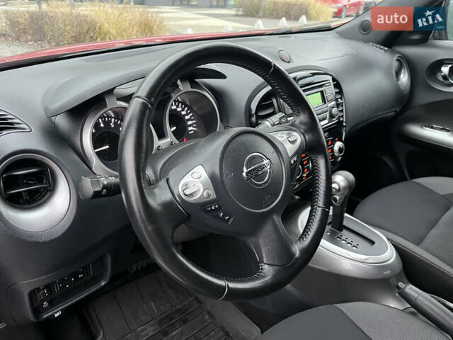 Красный Ниссан Жук, объемом двигателя 1.6 л и пробегом 76 тыс. км за 13399 $, фото 28 на Automoto.ua