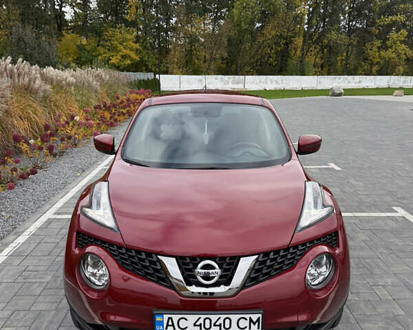 Червоний Ніссан Жук, об'ємом двигуна 1.6 л та пробігом 55 тис. км за 15000 $, фото 1 на Automoto.ua