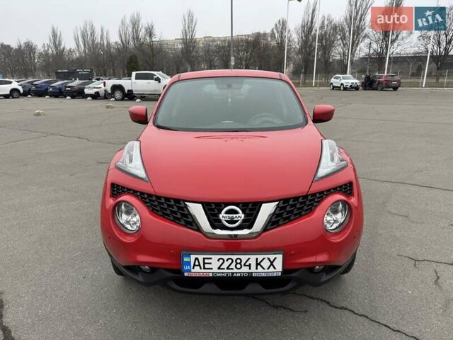 Красный Ниссан Жук, объемом двигателя 1.6 л и пробегом 40 тыс. км за 14700 $, фото 1 на Automoto.ua