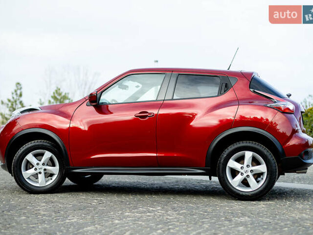 Червоний Ніссан Жук, об'ємом двигуна 1.6 л та пробігом 52 тис. км за 14400 $, фото 5 на Automoto.ua