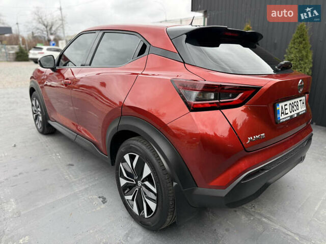 Красный Ниссан Жук, объемом двигателя 1 л и пробегом 15 тыс. км за 18699 $, фото 6 на Automoto.ua