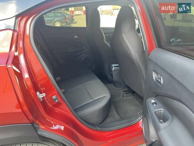 Красный Ниссан Жук, объемом двигателя 1 л и пробегом 44 тыс. км за 19500 $, фото 14 на Automoto.ua