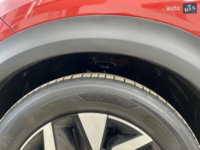 Красный Ниссан Жук, объемом двигателя 1 л и пробегом 44 тыс. км за 19500 $, фото 26 на Automoto.ua