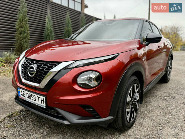 Красный Ниссан Жук, объемом двигателя 1 л и пробегом 15 тыс. км за 19499 $, фото 1 на Automoto.ua