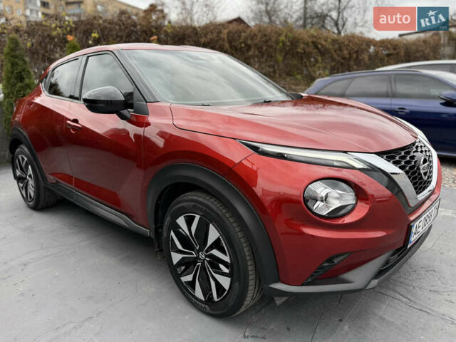 Красный Ниссан Жук, объемом двигателя 1 л и пробегом 15 тыс. км за 18699 $, фото 4 на Automoto.ua