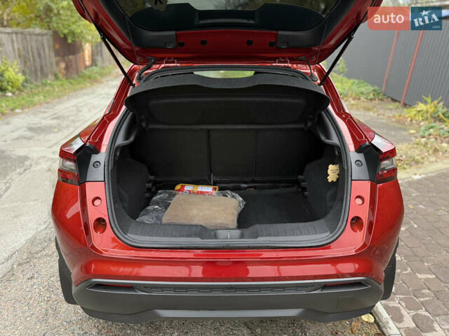 Красный Ниссан Жук, объемом двигателя 1 л и пробегом 15 тыс. км за 18699 $, фото 7 на Automoto.ua