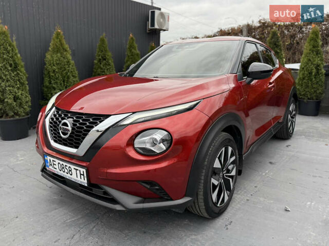 Красный Ниссан Жук, объемом двигателя 1 л и пробегом 15 тыс. км за 18699 $, фото 1 на Automoto.ua