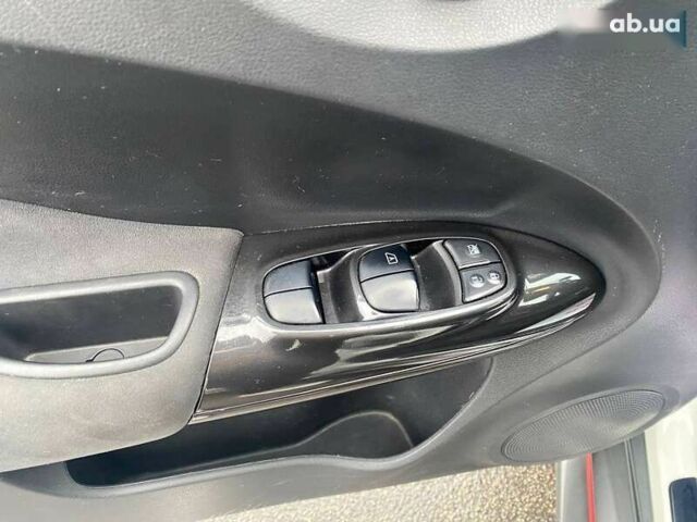 Ніссан Жук, об'ємом двигуна 1.6 л та пробігом 94 тис. км за 12900 $, фото 12 на Automoto.ua